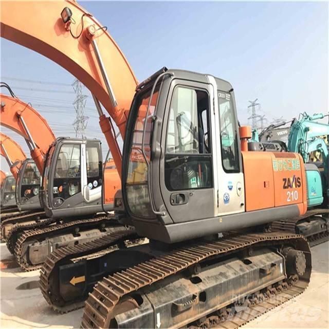 Hitachi zx210 Kāpurķēžu ekskavatori