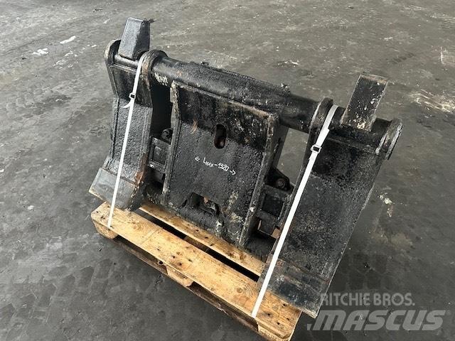 CAT 966 SZYBKOZŁACZE Kausi