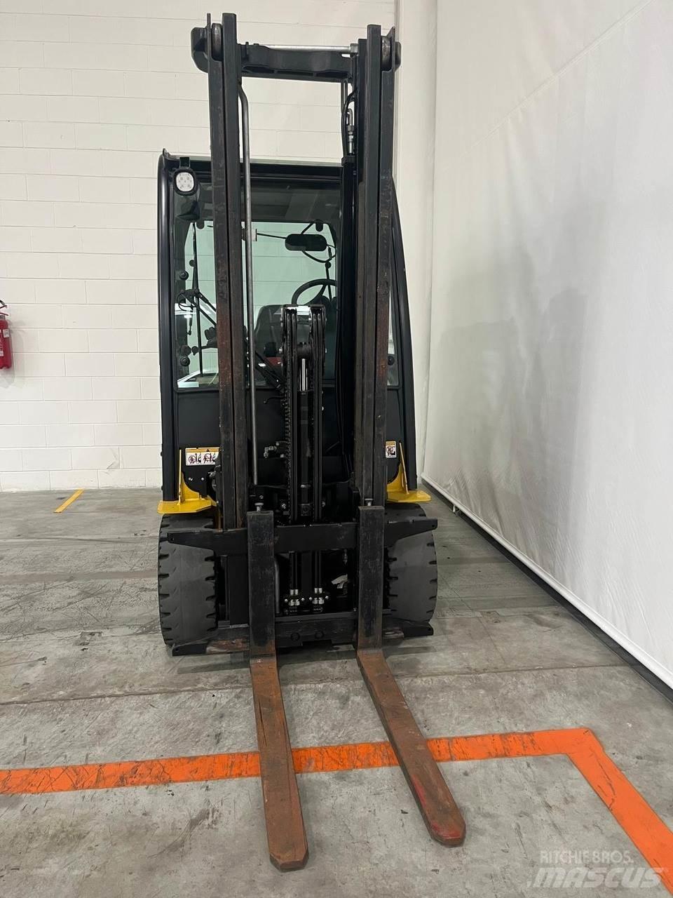 Yale ERP30VL Elektriskie iekrāvēji