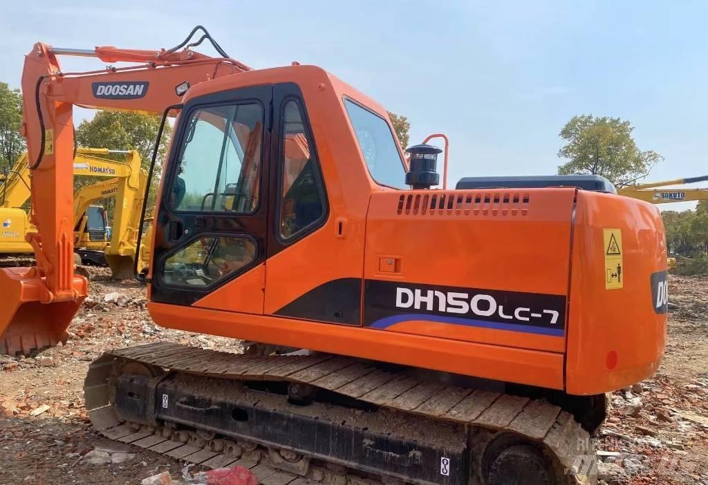Doosan 150 Kāpurķēžu ekskavatori