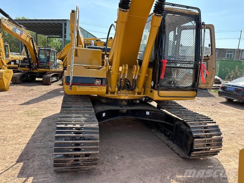CAT 320 B Kāpurķēžu ekskavatori