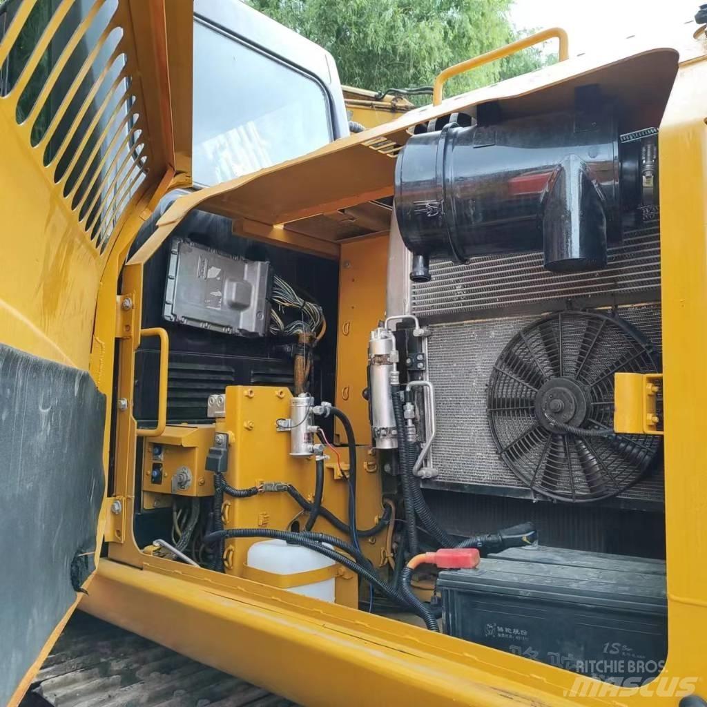 CAT 315 D L Kāpurķēžu ekskavatori