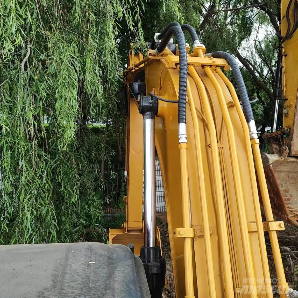CAT 315 D L Kāpurķēžu ekskavatori