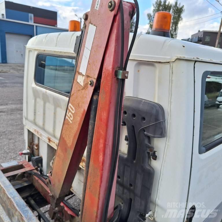 Mitsubishi Canter Smagās mašīnas ar celtni
