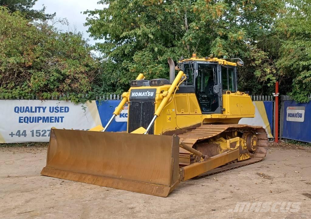Komatsu D65PX-18E0 Kāpurķēžu buldozeri