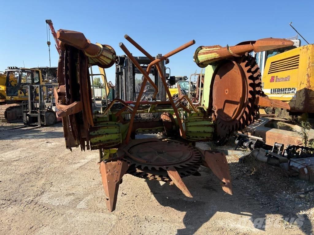 CLAAS RU 450 Lopbarības novācēji