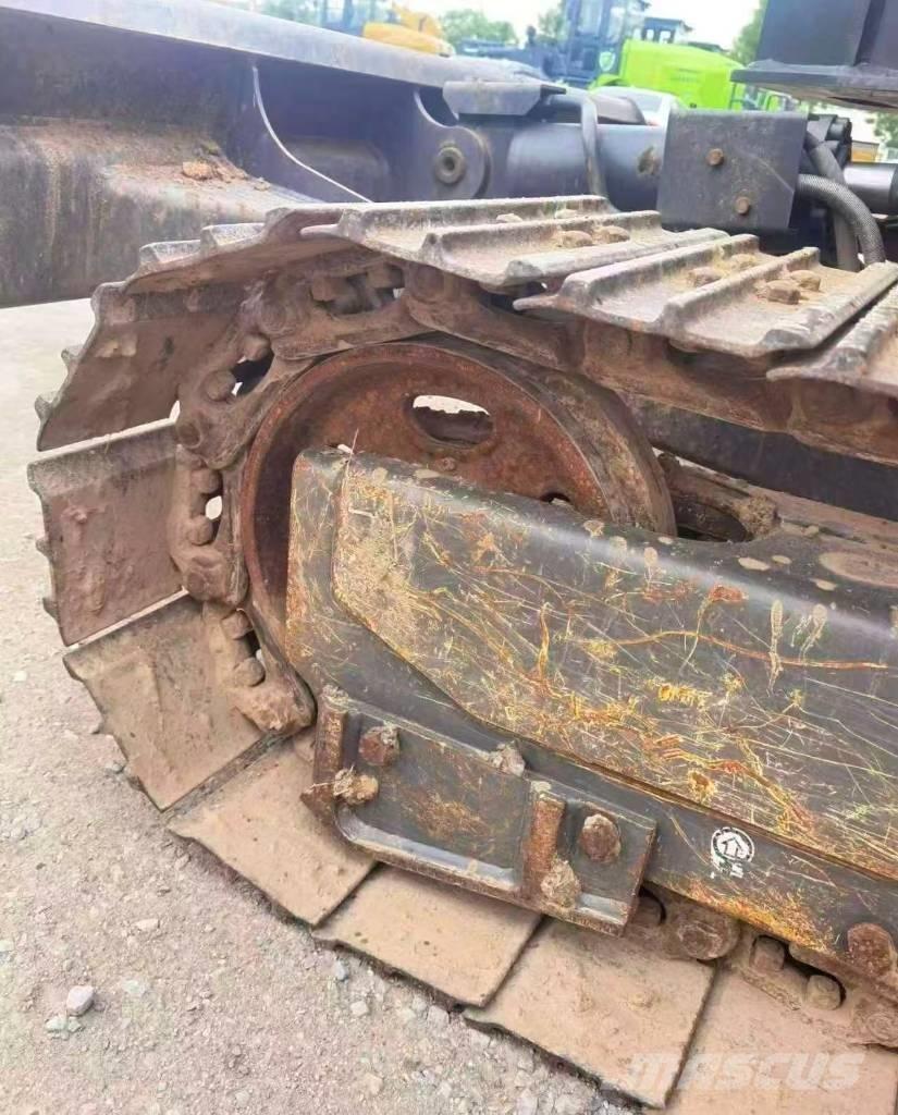 Volvo 55 Kāpurķēžu ekskavatori