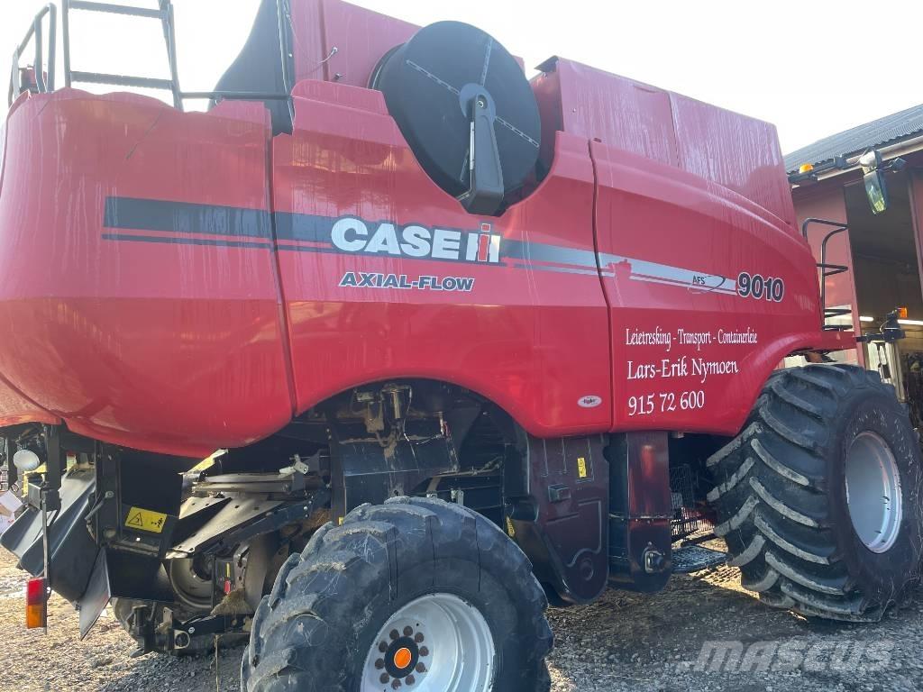 Case IH 9010 Ražas novākšanas kombaini