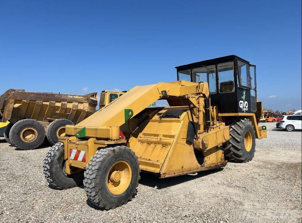 CAT RM 500 Asfalta savācējs