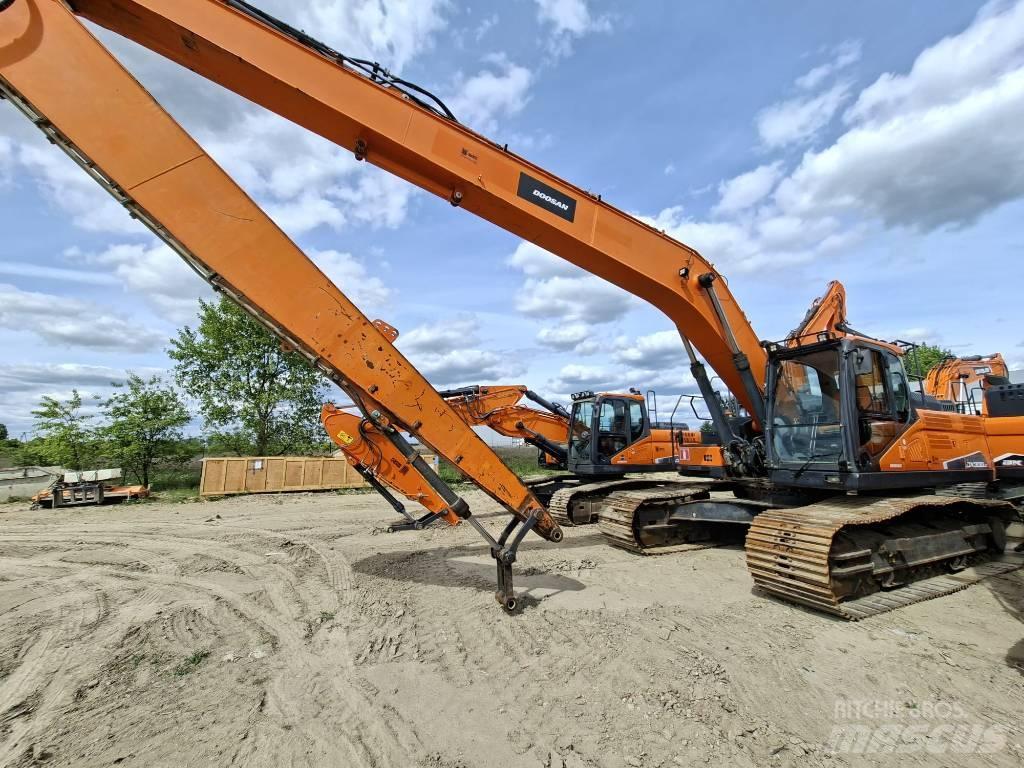 Doosan DX 300 LC-5 Kāpurķēžu ekskavatori