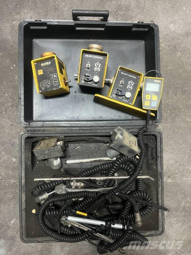 ABG Titan 455 Asfalta klājēji