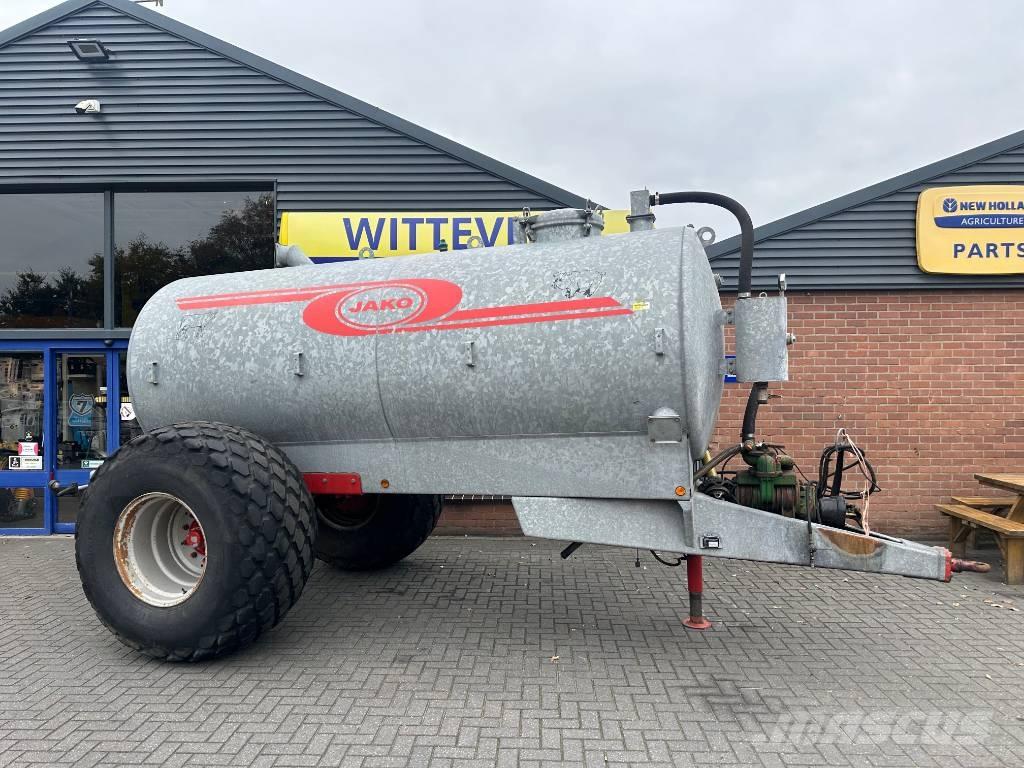 Jako 8000 Emulsijas cisternas