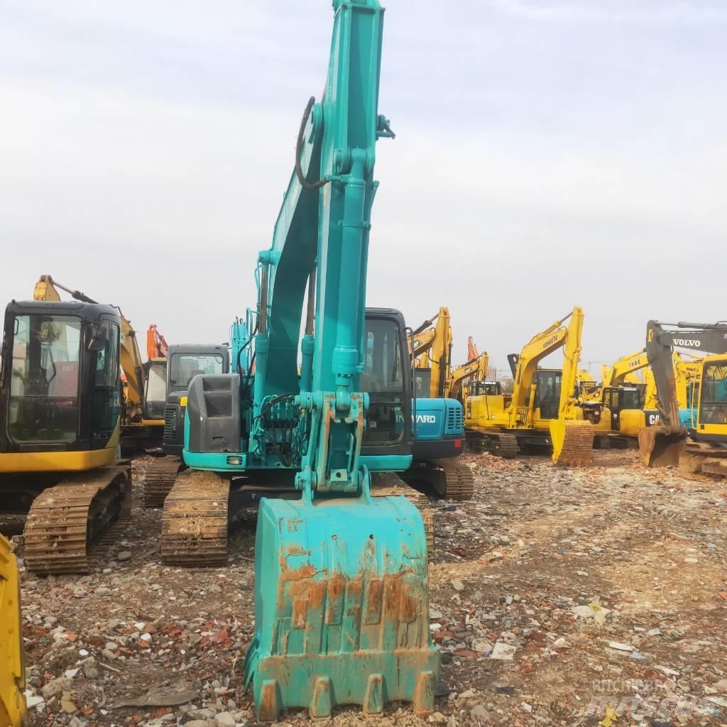 Kobelco SK 135 SR Kāpurķēžu ekskavatori
