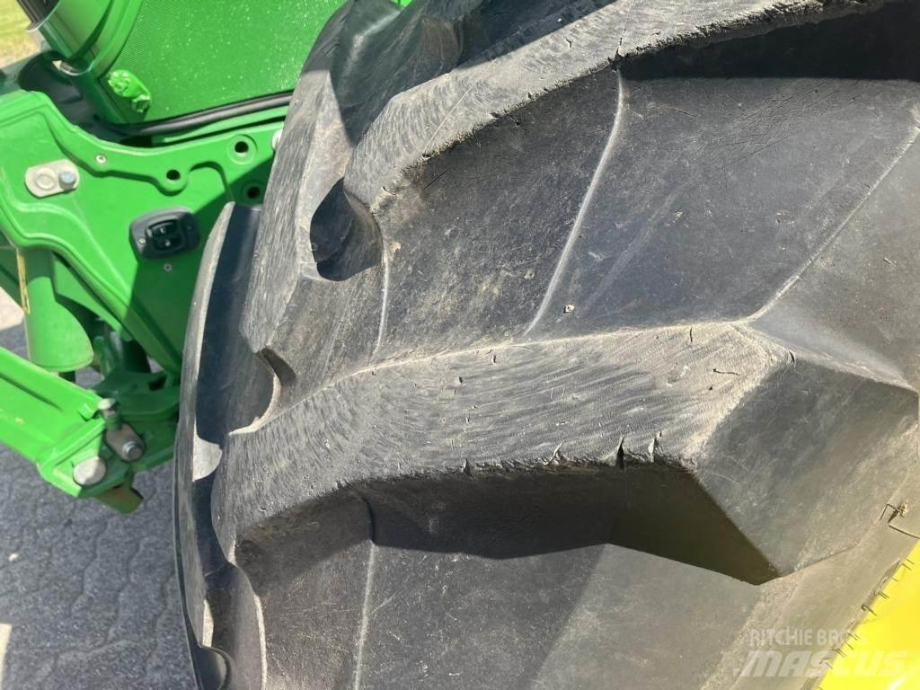 John Deere 6175R Traktori