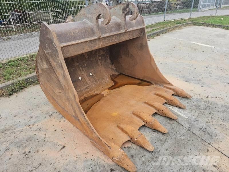 Hitachi ZX 210 LC-5B Kāpurķēžu ekskavatori