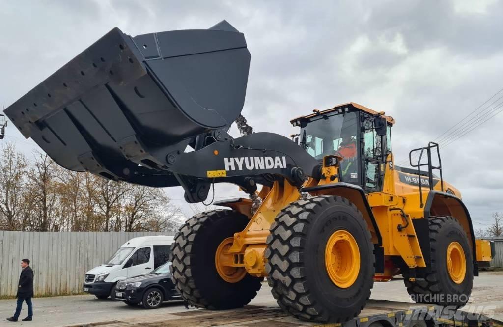 Hyundai HL980A Iekrāvēji uz riteņiem