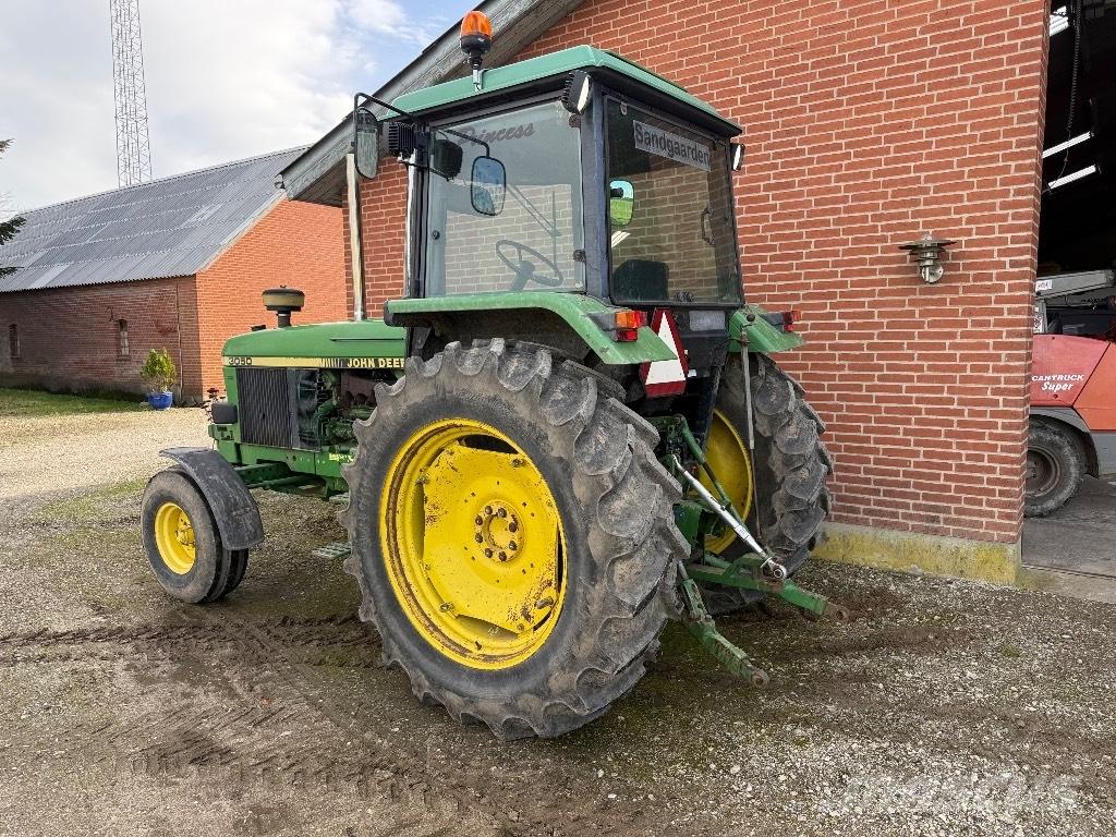 John Deere 3050 Traktori
