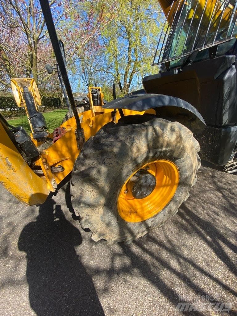 JCB 540-170 Teleskopiskie manipulatori