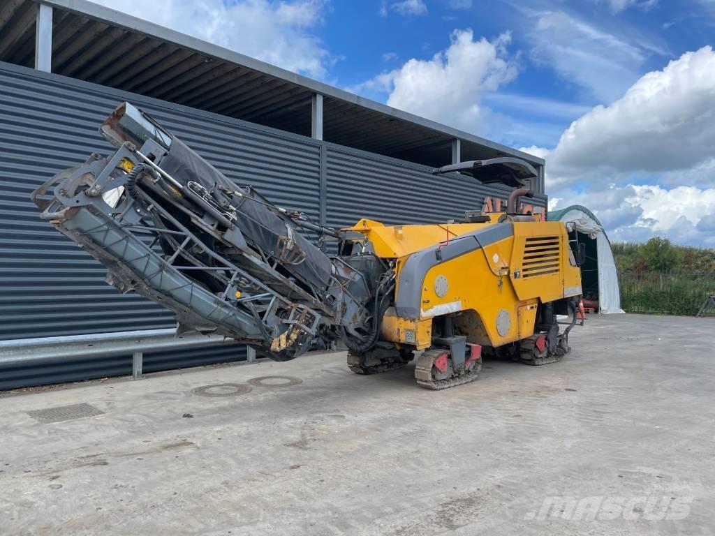 Wirtgen W 100 F Asfalta dzesēšanas iekārtas