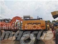 Hyundai R130WD Ekskavatori uz riteņiem