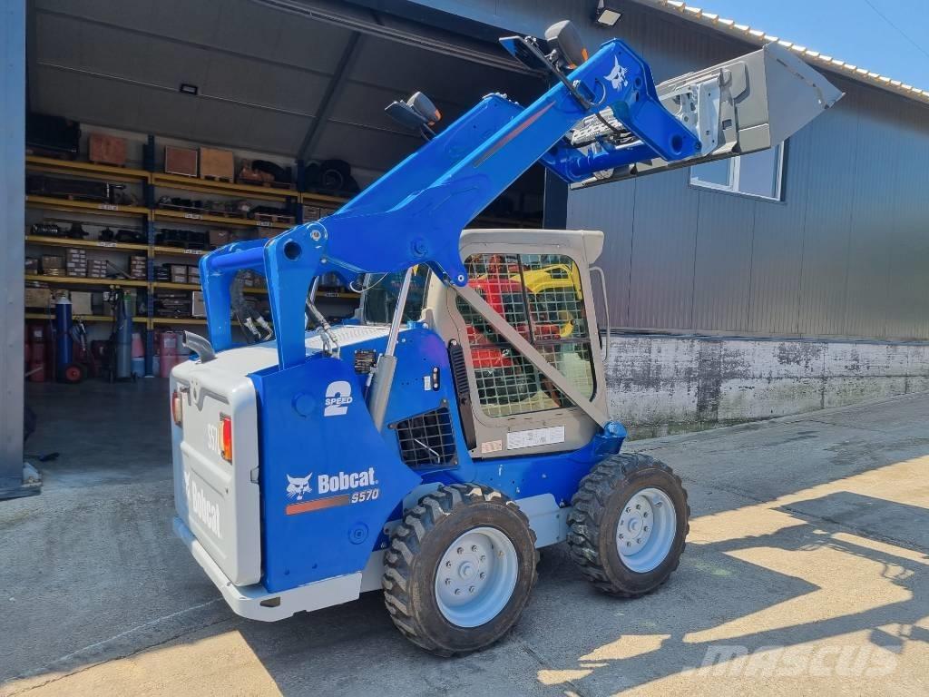 Bobcat S570 Lietoti riteņu kompaktiekrāvēji