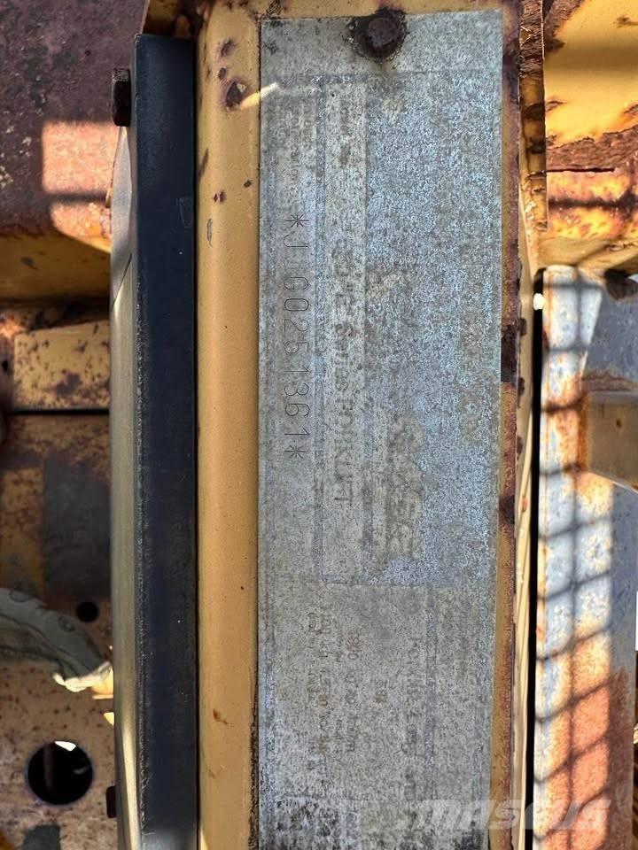 CASE 586E Autokrāvēji - citi