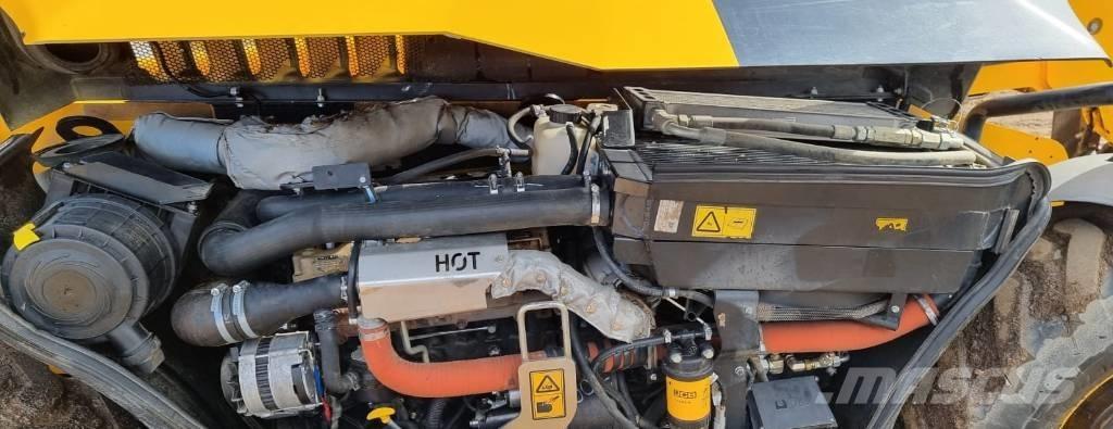 JCB 525-60 Hi-Viz Teleskopiskie riteņu iekrāvēji