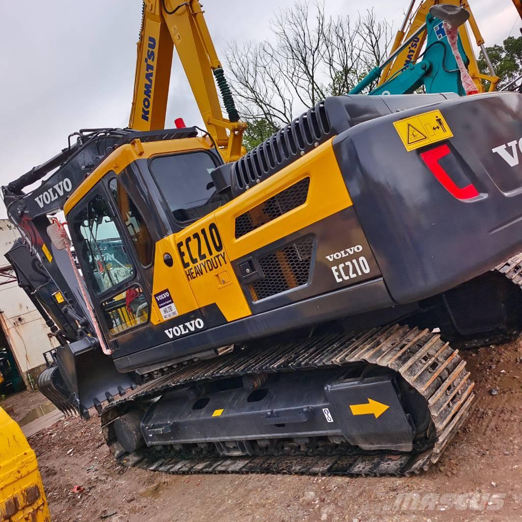 Volvo EC210B Kāpurķēžu ekskavatori