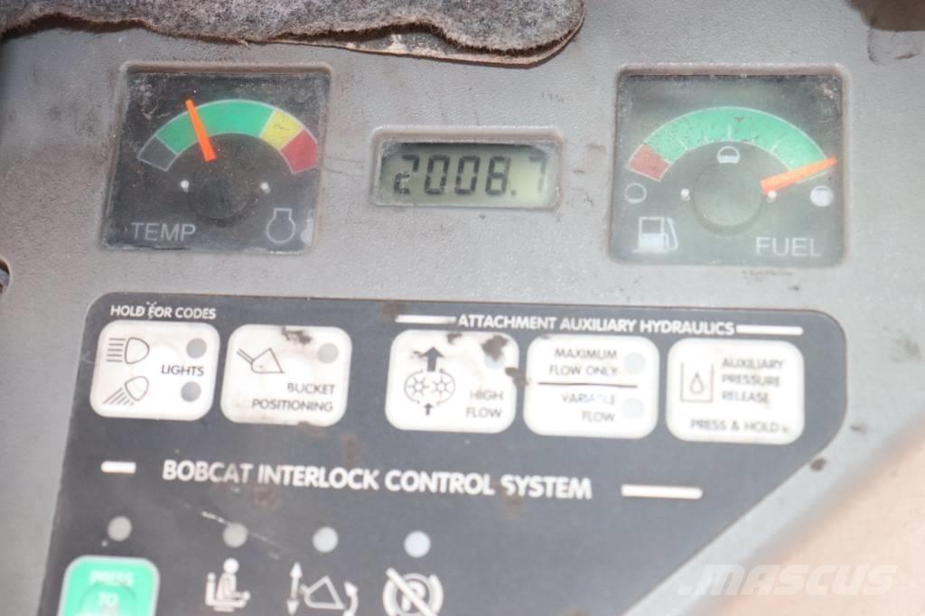 Bobcat S 130 Mini iekrāvēji