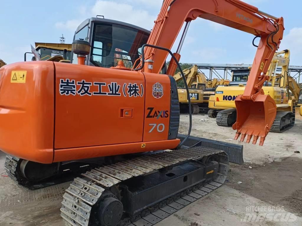 Hitachi ZX70 Mini ekskavatori < 7 t