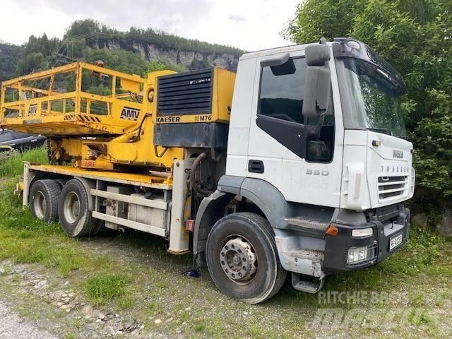 Iveco TRAKKER Smagās mašīnas ar celtni