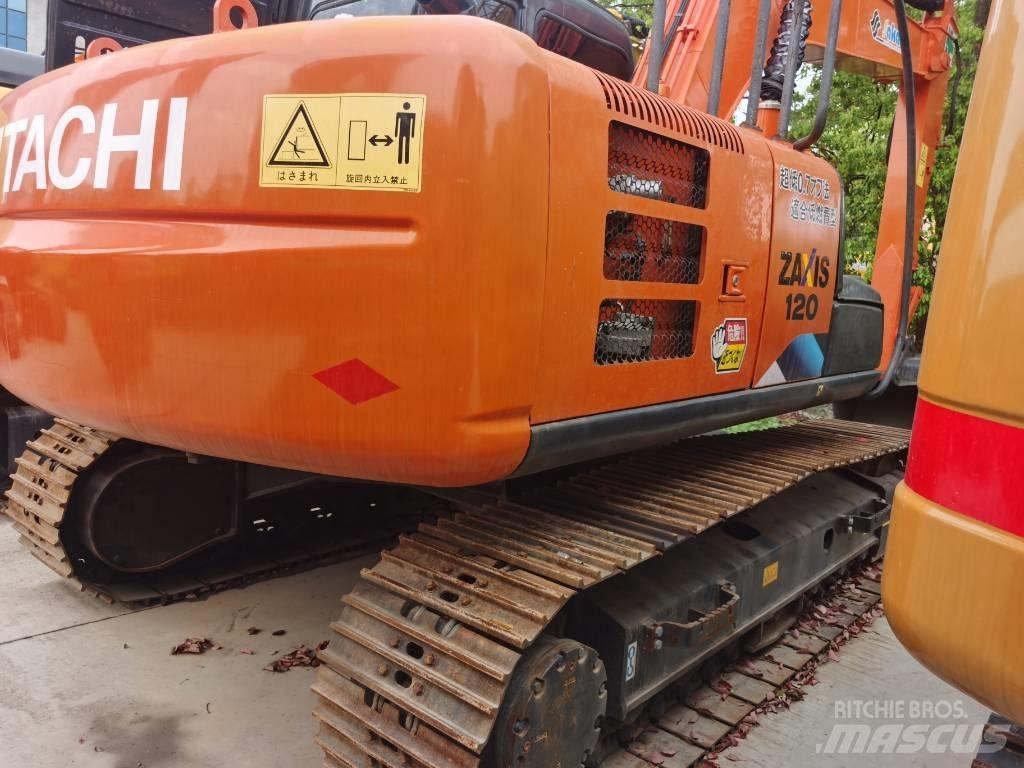 Hitachi ZX 120 Kāpurķēžu ekskavatori