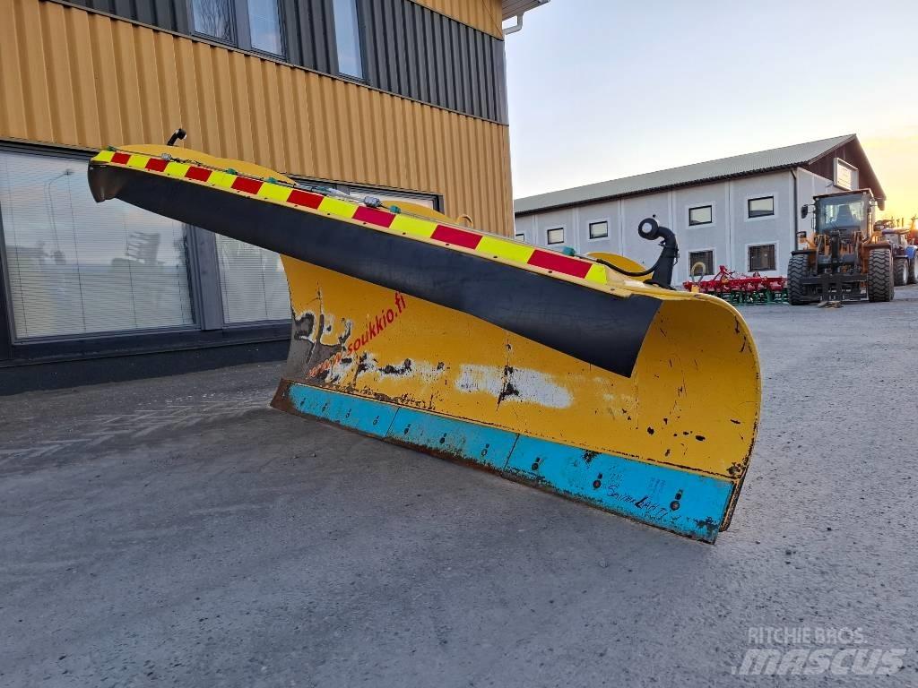 Soukkio AK 3400 Sniega naži un tīrītāji