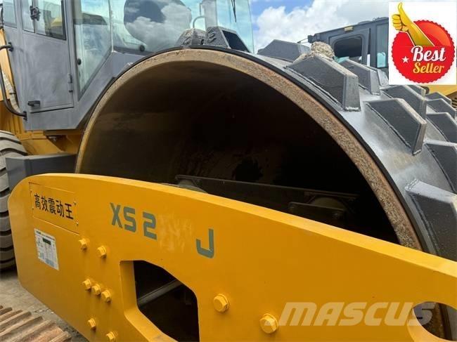 XCMG XS 223 J Vienvalča grunts veltņi