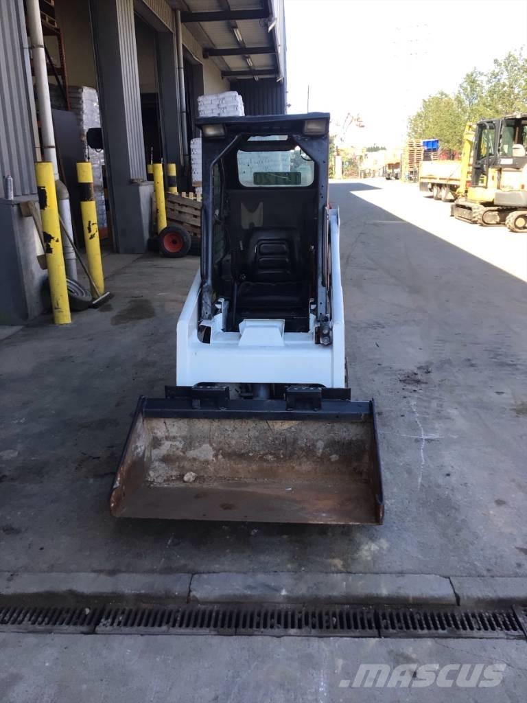 Bobcat S 70 Lietoti riteņu kompaktiekrāvēji
