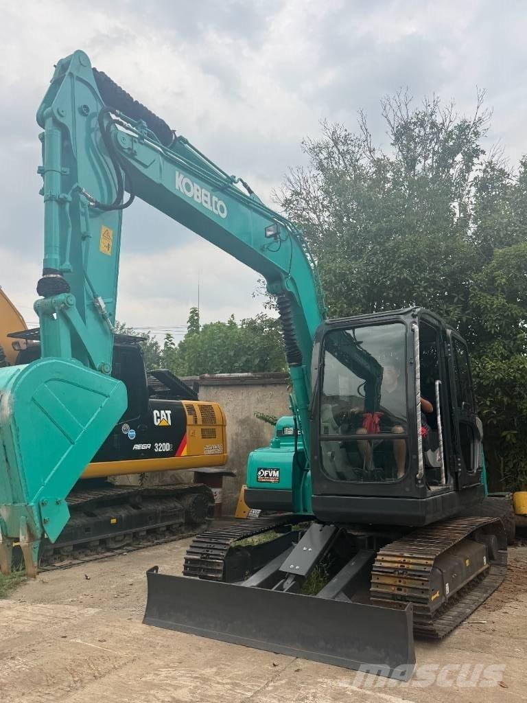 Kobelco SK 75 Vidēja lieluma ekskavatori 7 t - 12 t