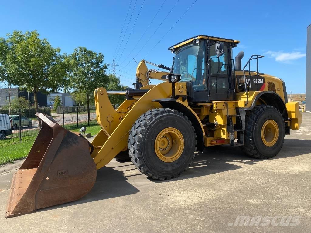 CAT 962 M Iekrāvēji uz riteņiem
