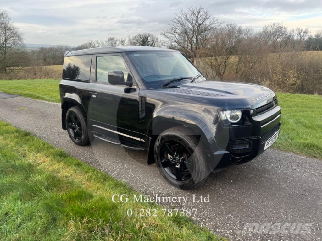 Land Rover Defender Preču pārvadāšanas furgoni