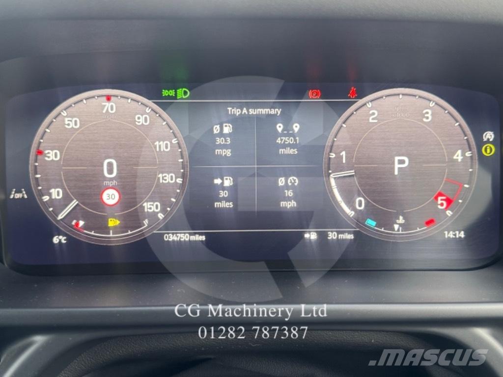 Land Rover Defender Preču pārvadāšanas furgoni