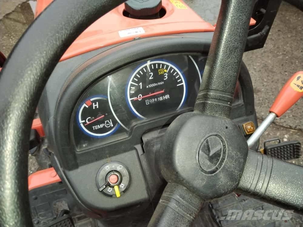 Kubota B 1181 Kompaktie traktori