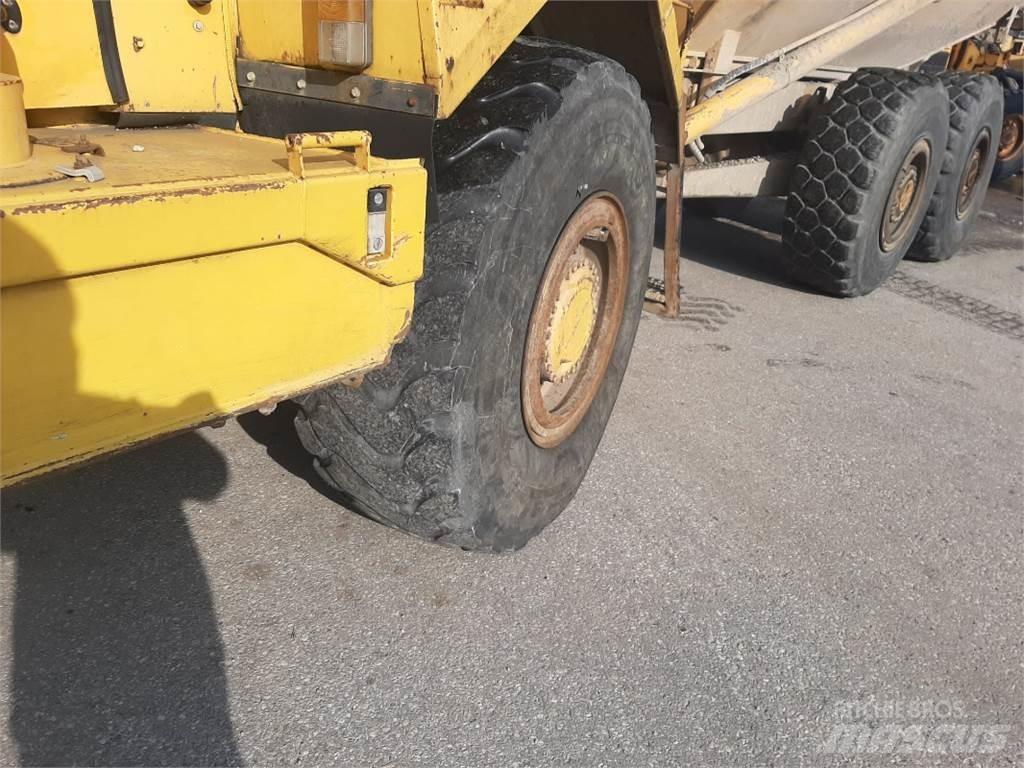 Volvo A25B 6x6 Artikulētie pašizgāzēji