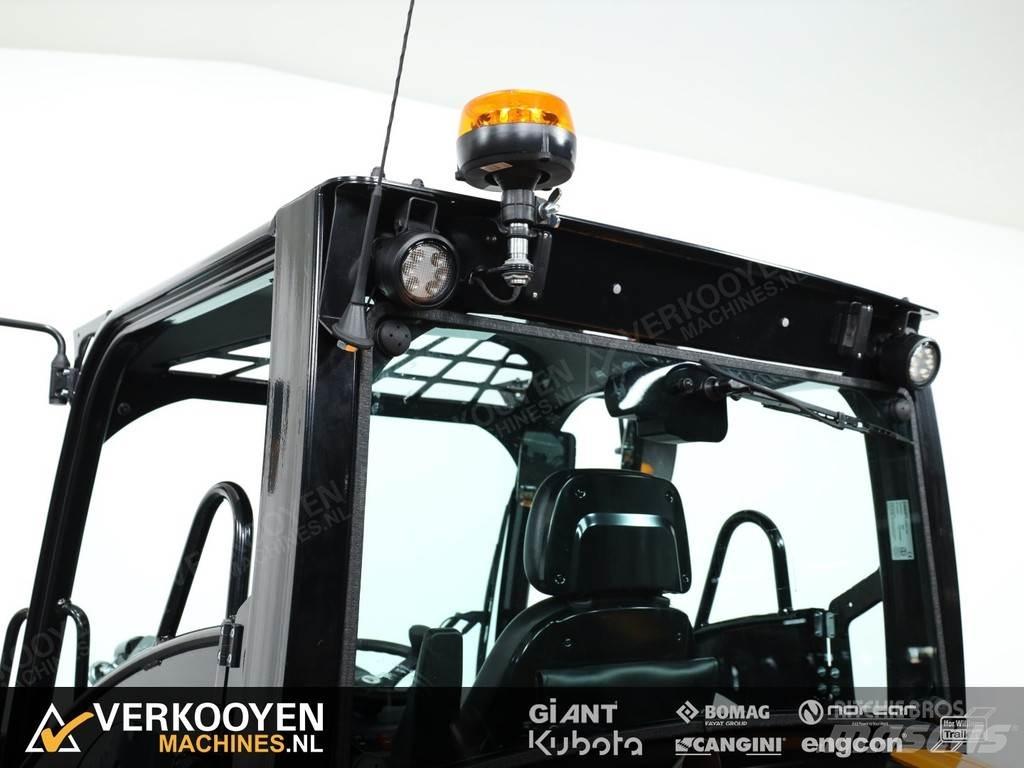 GiANT G5000 Iekrāvēji uz riteņiem