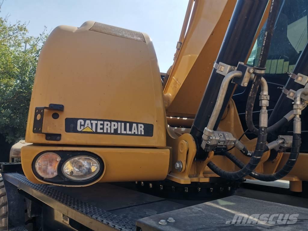 CAT 2019 CAT 315D2 Ekskavatori uz riteņiem