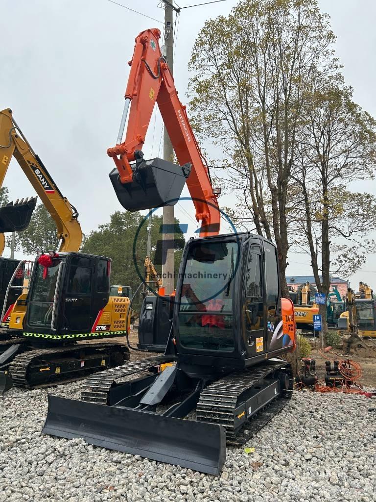 Hitachi ZX 70 Kāpurķēžu ekskavatori
