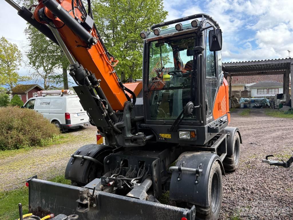 Develon DX 100 W-7 Ekskavatori uz riteņiem
