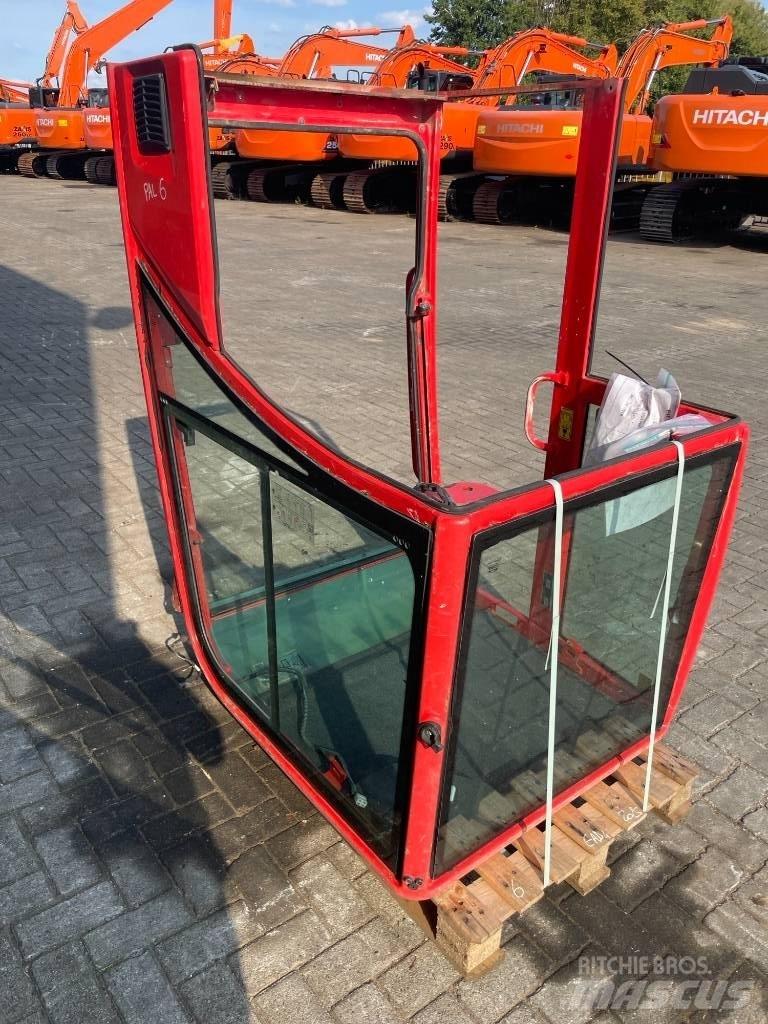Volvo ECR25D Kabīnes un interjers