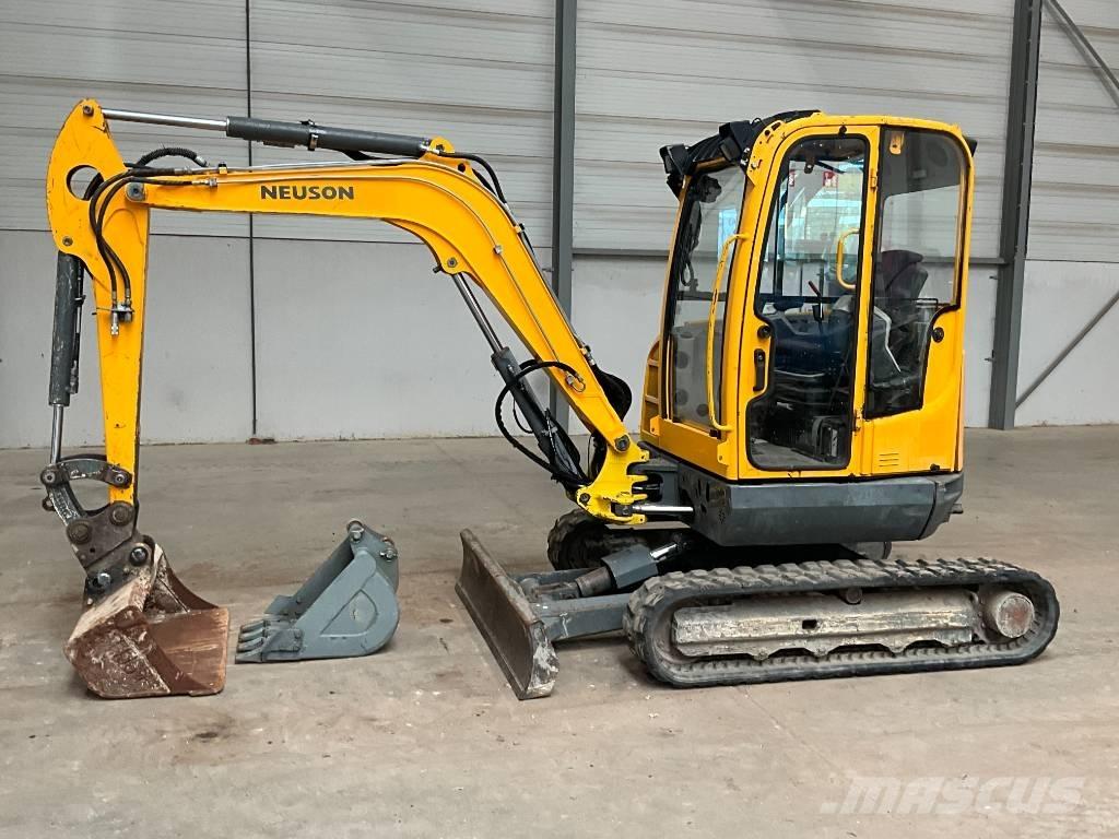 Neuson EZ 38 Mini ekskavatori < 7 t