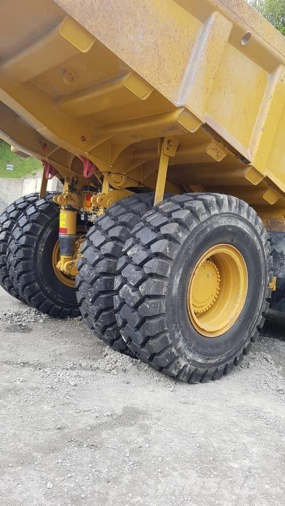 CAT 775 G Karjeras kravas automašīnas