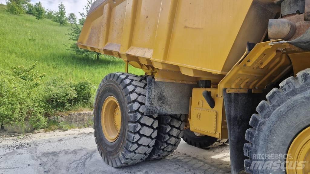 CAT 775 G Karjeras kravas automašīnas