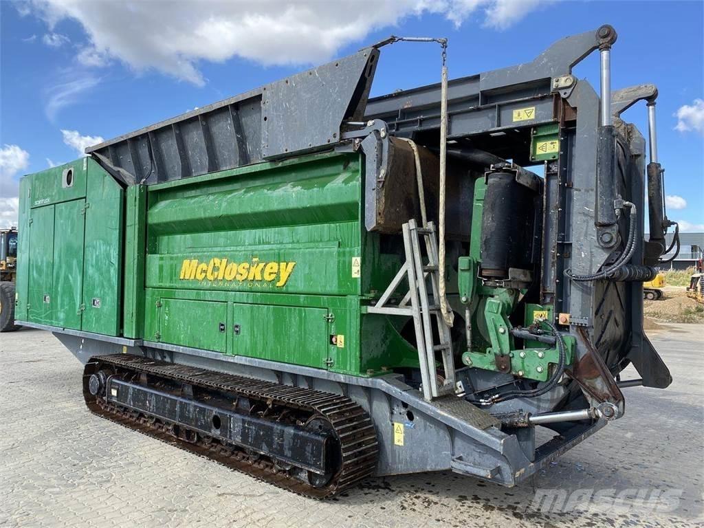 McCloskey VTS95 Mobilie drupinātāji